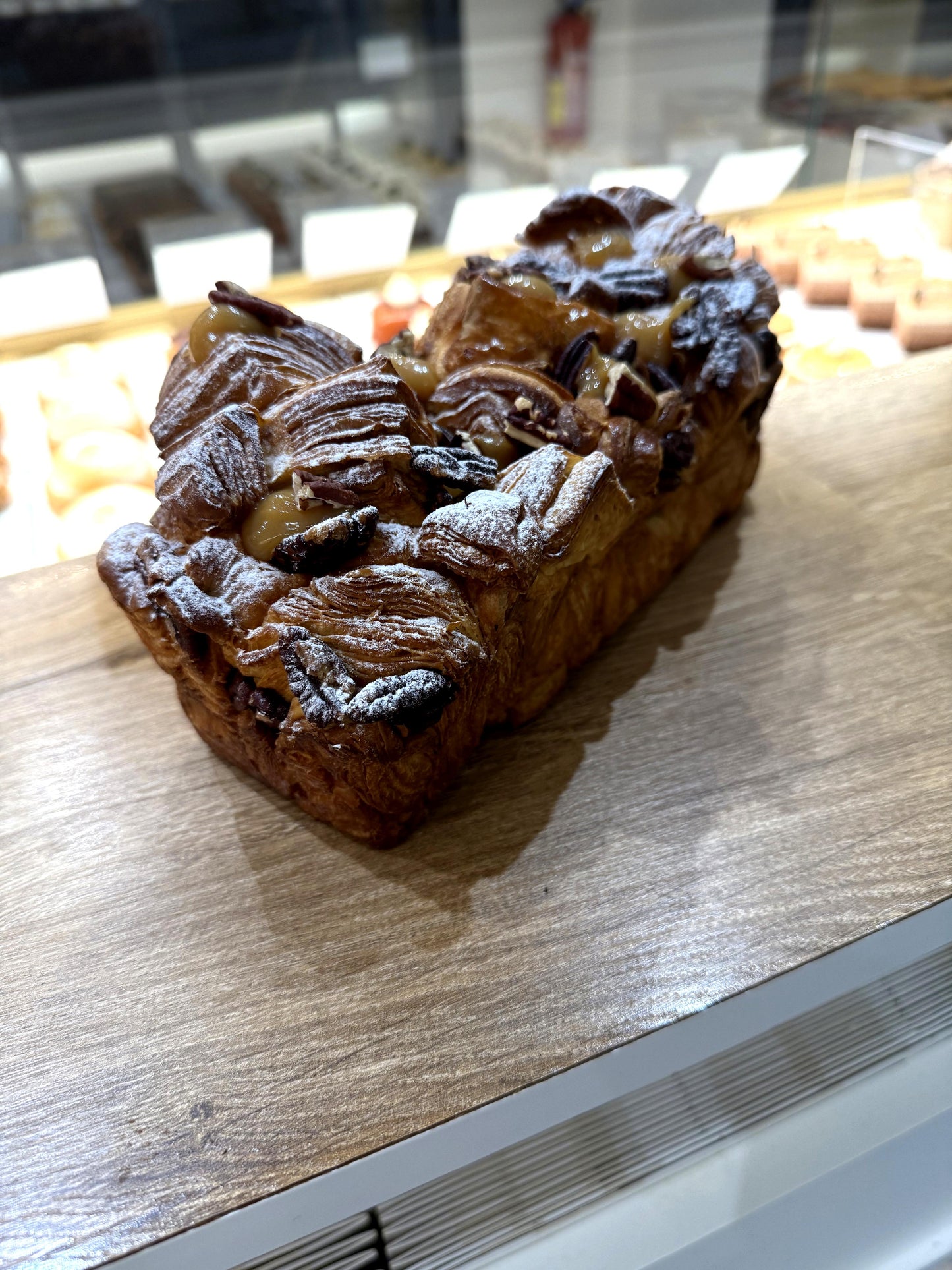 La Brioche Feuilletée Caramel Pécan - Pâques 2025