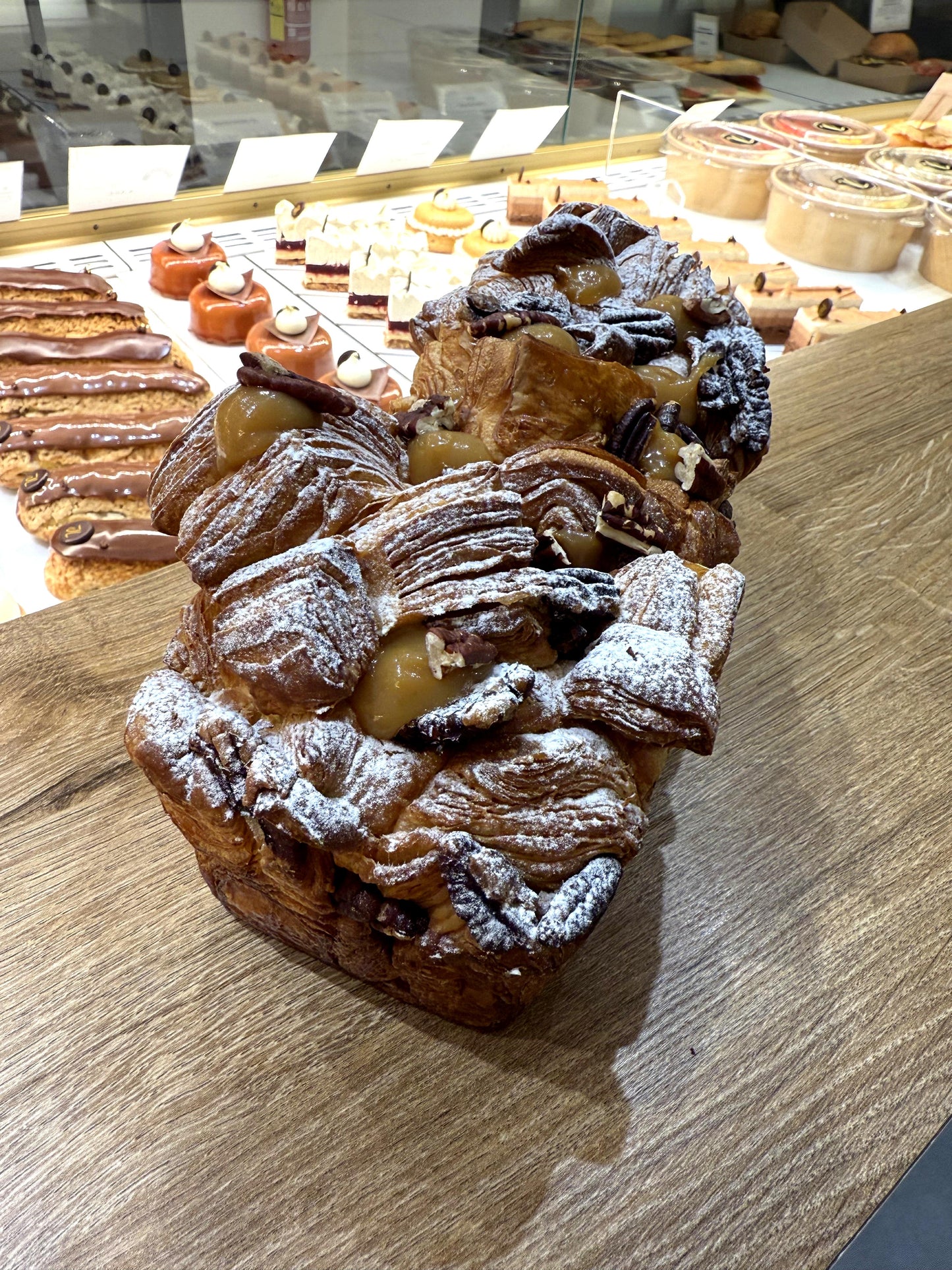 La Brioche Feuilletée Caramel Pécan - Pâques 2025