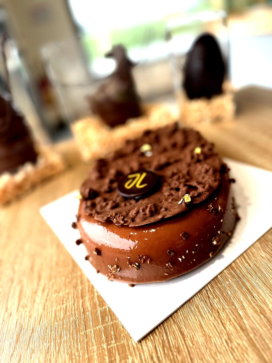 đŁđ« Entremets de PĂąques 2025 â Chocolat, Tonka & Douceur
